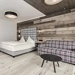 Wallis By Interhome Daire Sölden