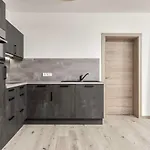 Appartement Wallis By Interhome