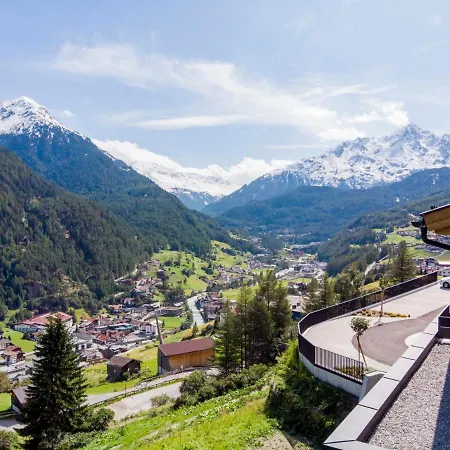 Wallis By Interhome